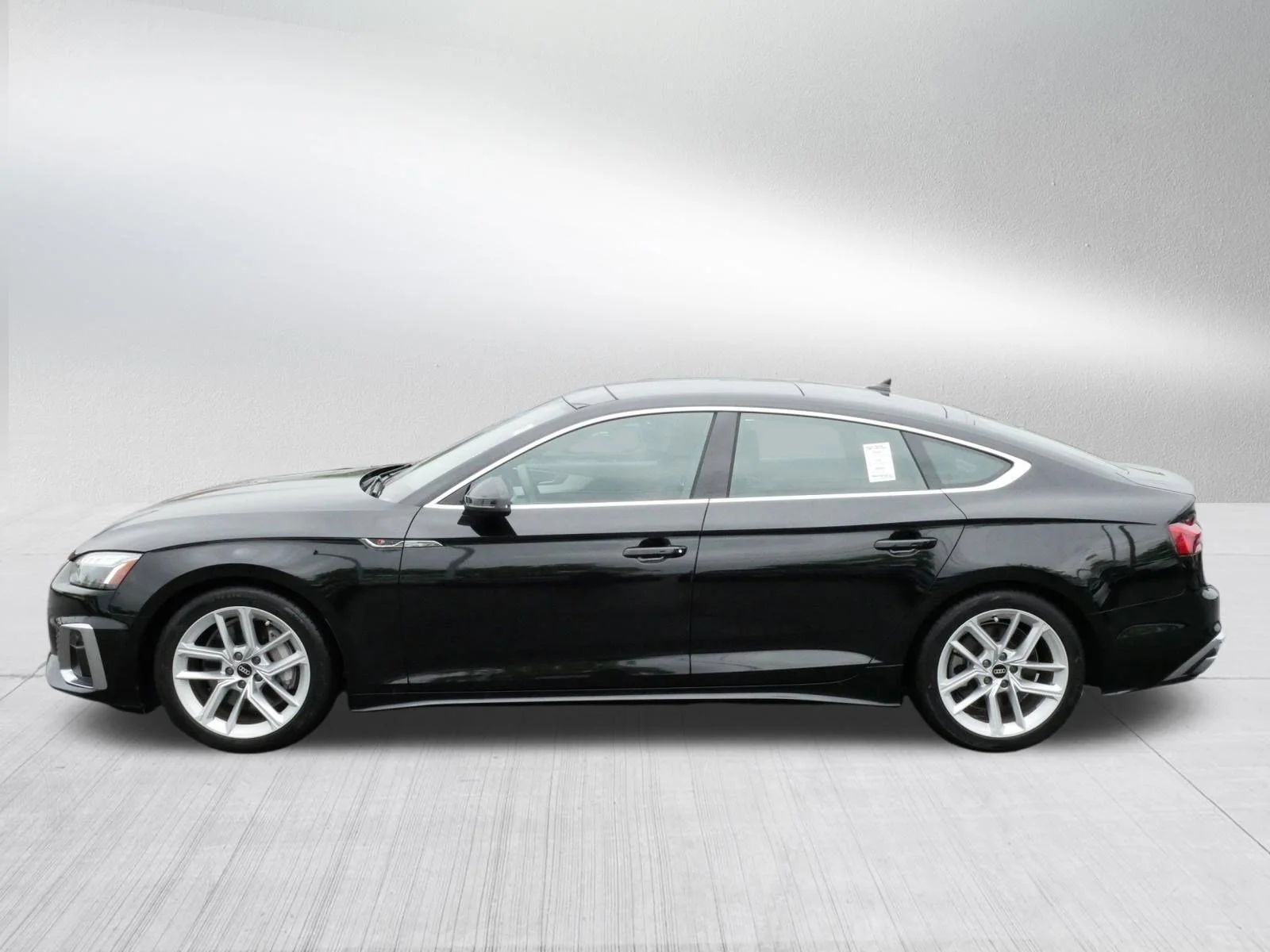 Used 2023 Mythos Black Metallic Audi S line Premium Plus image 4