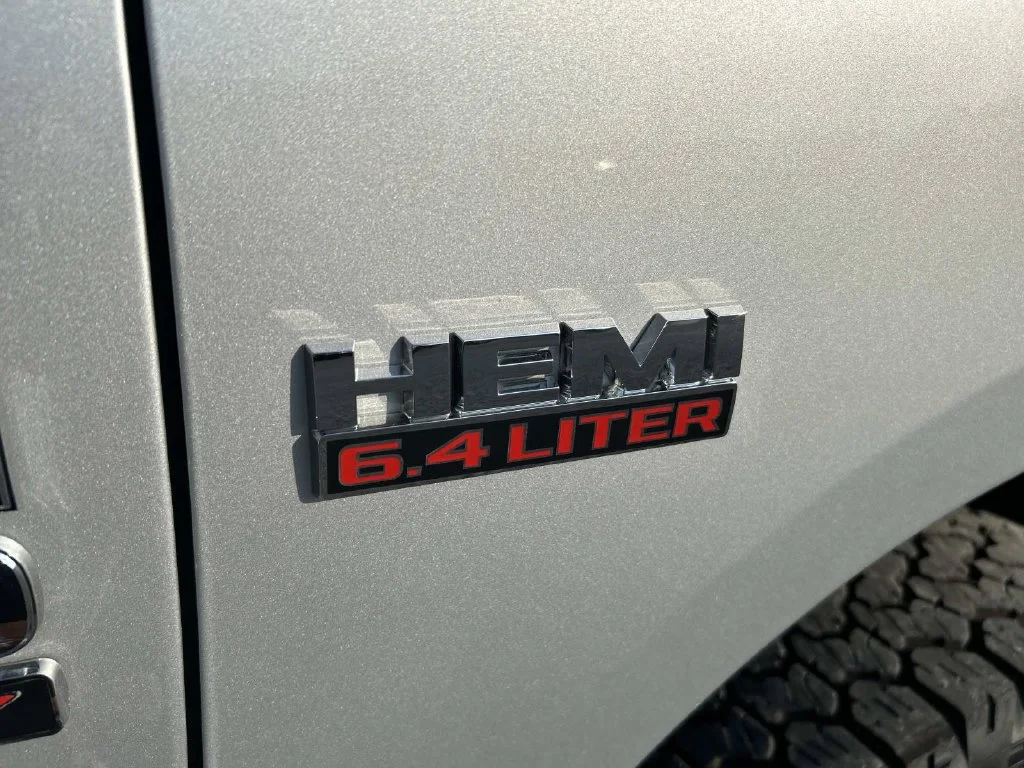 Used 2018 Silver Ram Tradesman image 28
