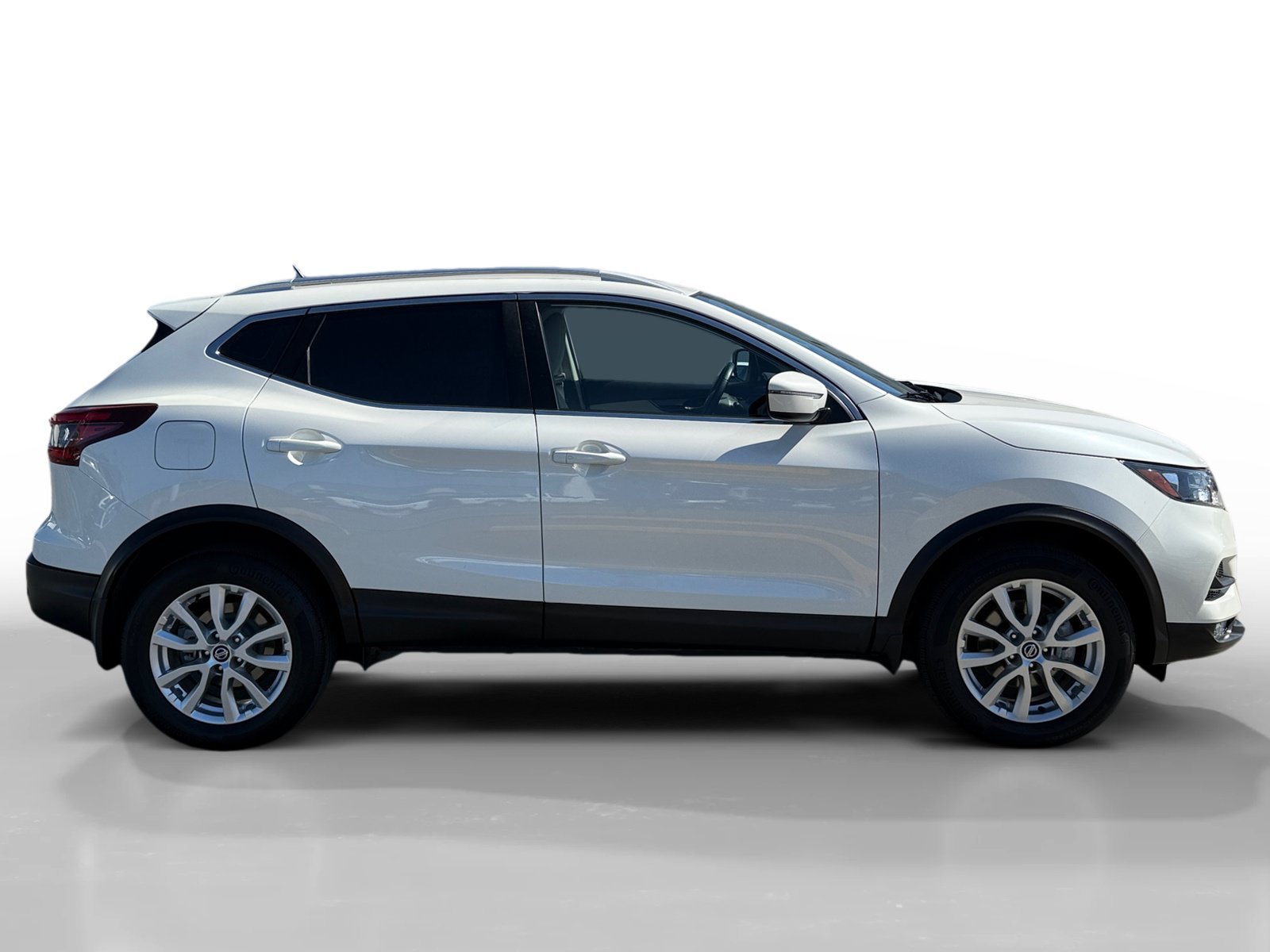 Used 2021 Pearl White Tricoat NISSAN SV image 6