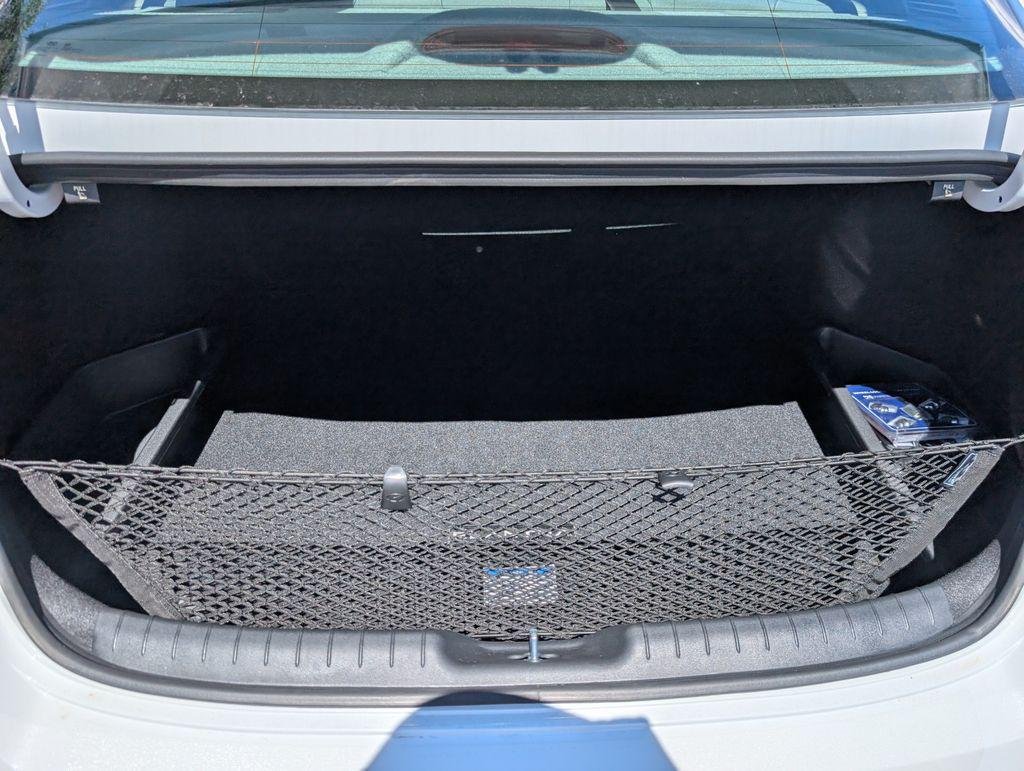 2025 Hyundai Elantra SEL - Photo 20
