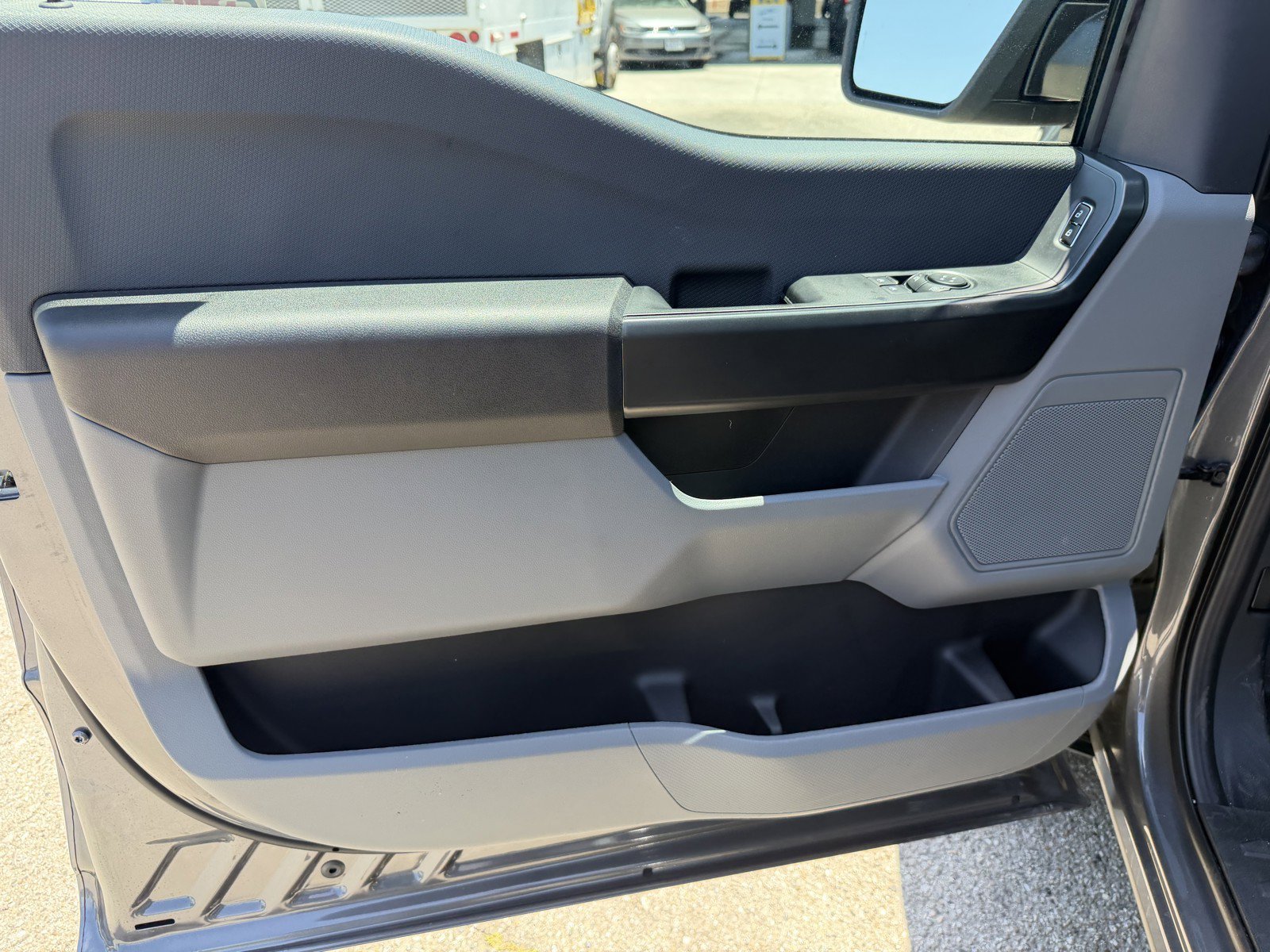 New 2026 Carbonized Gray Metallic Ford XL image 17