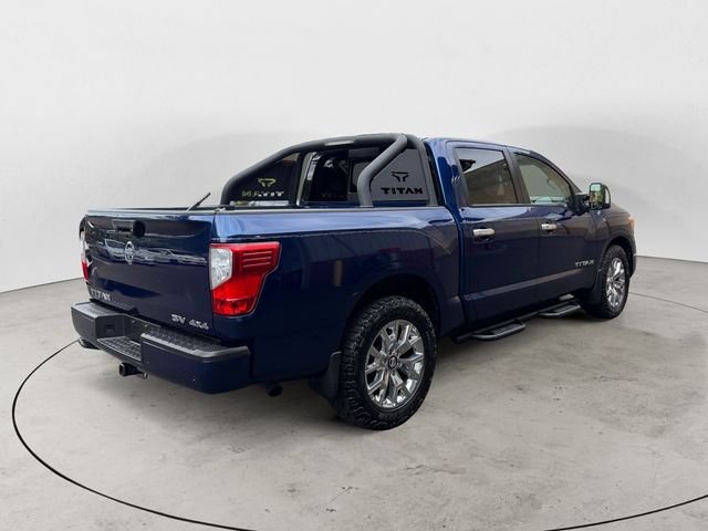 Used 2021 Blue Nissan SV image 5