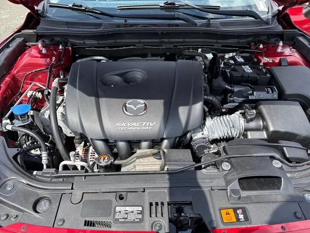 Used 2018 Soul Red Metallic Mazda Touring image 28
