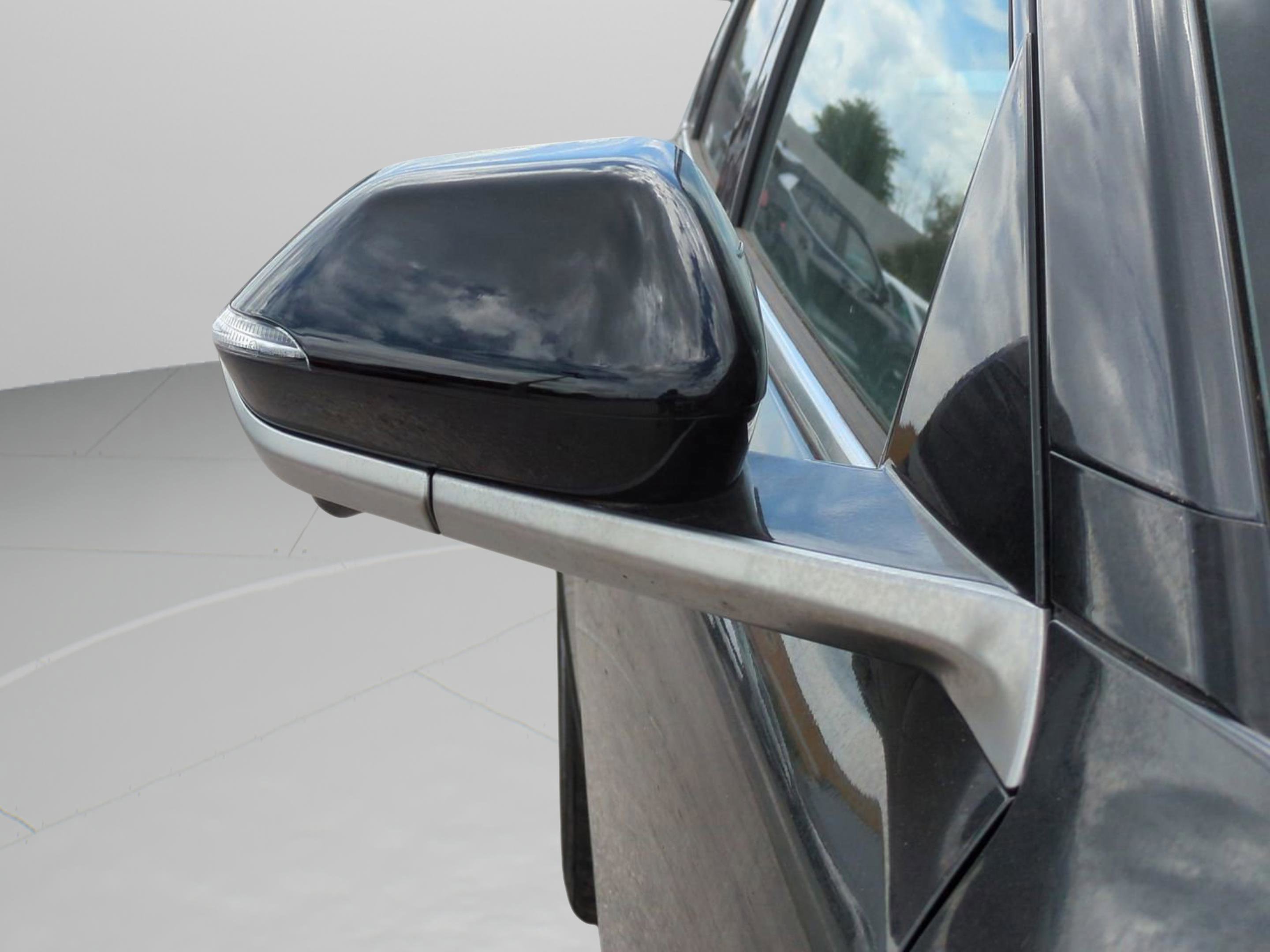 New 2026 Interstellar Gray Kia GT-Line Turbo image 13