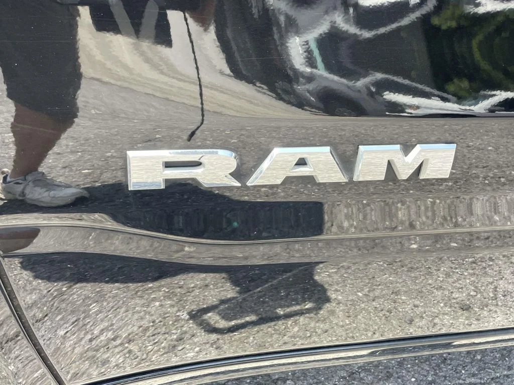 Used 2024 Diamond Black Crystal Pearlcoat Ram Laramie image 9