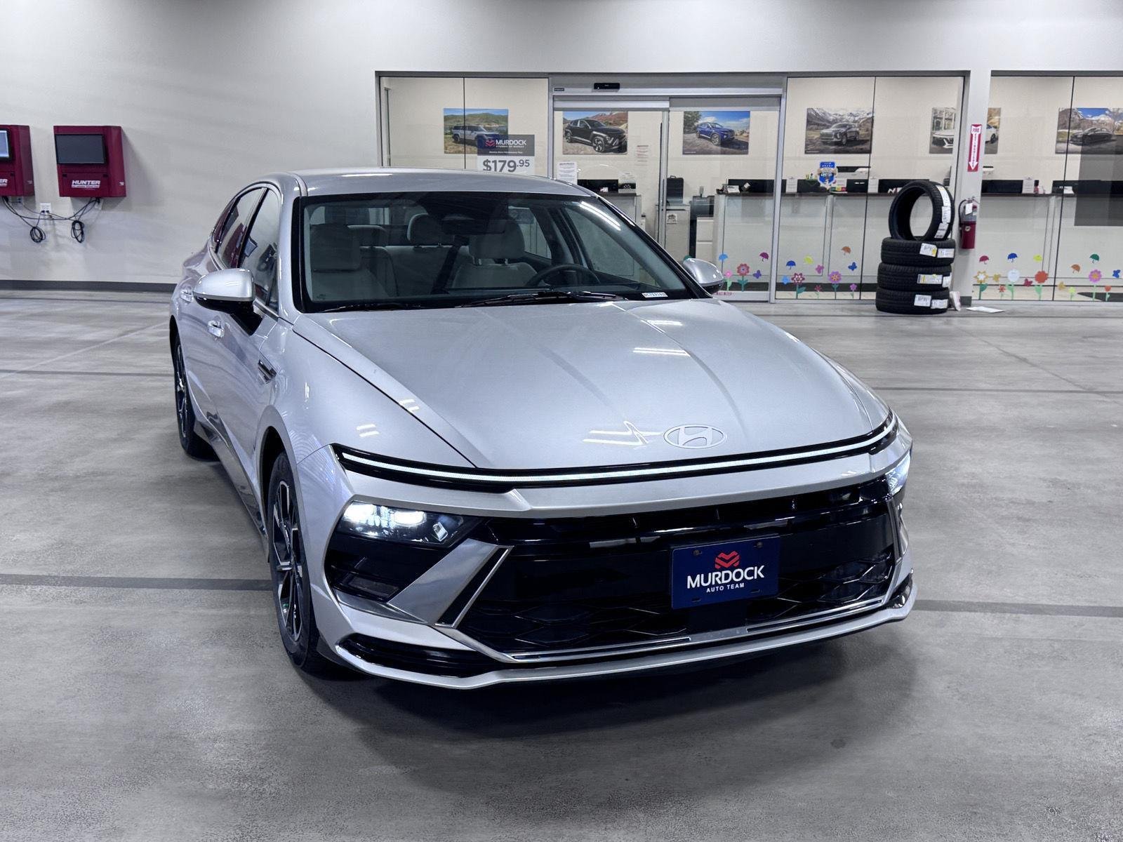 2025 Hyundai Sonata SEL - Photo 10