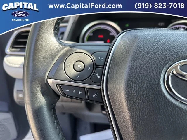 Used 2023 Beige Toyota XLE image 22