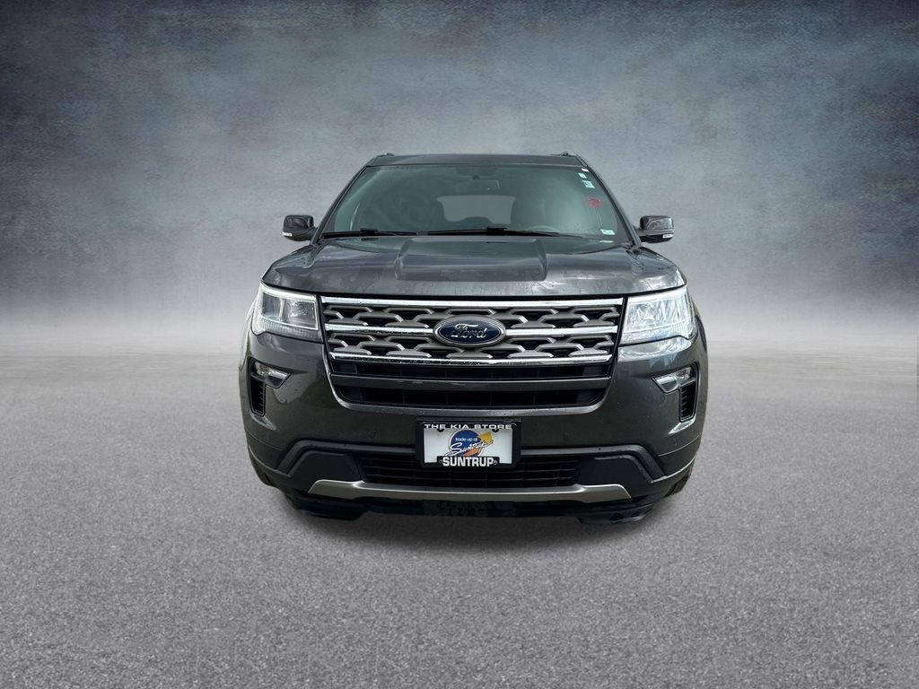 Used 2018 Gray Ford XLT image 10
