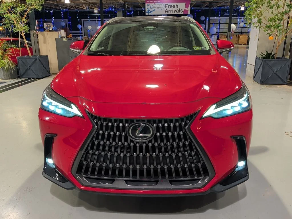 Used 2024 Red Lexus 350h Luxury image 8