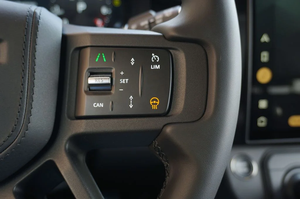 New 2026 Carpathian Grey Land Rover X image 19