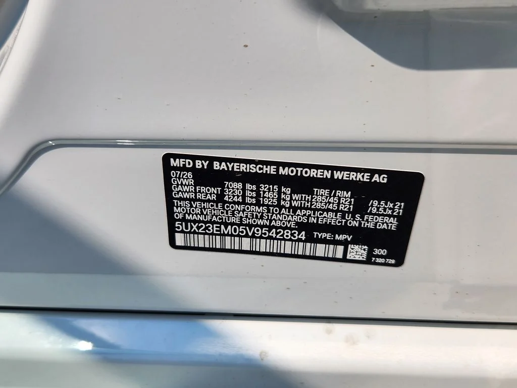 New 2027 Alpine White BMW xDrive40i image 23
