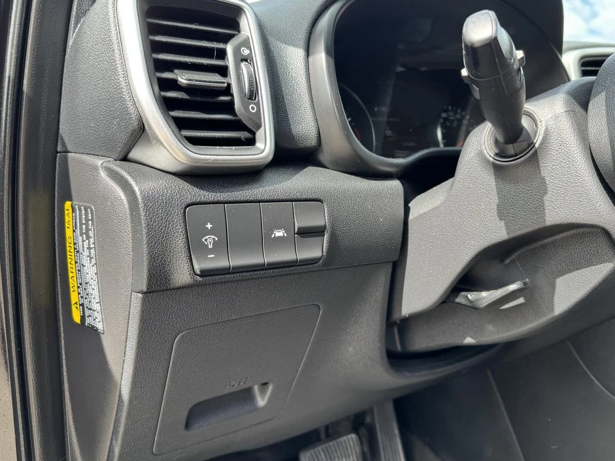 Used 2020 Black Kia Ex S image 15