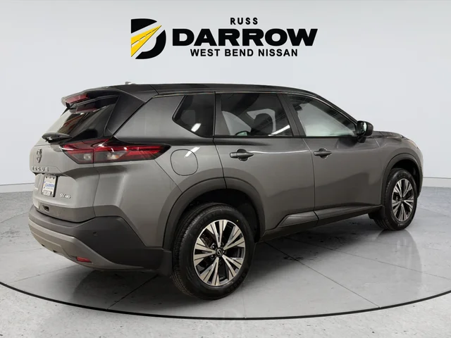 Used 2023 Gray Nissan SV image 5