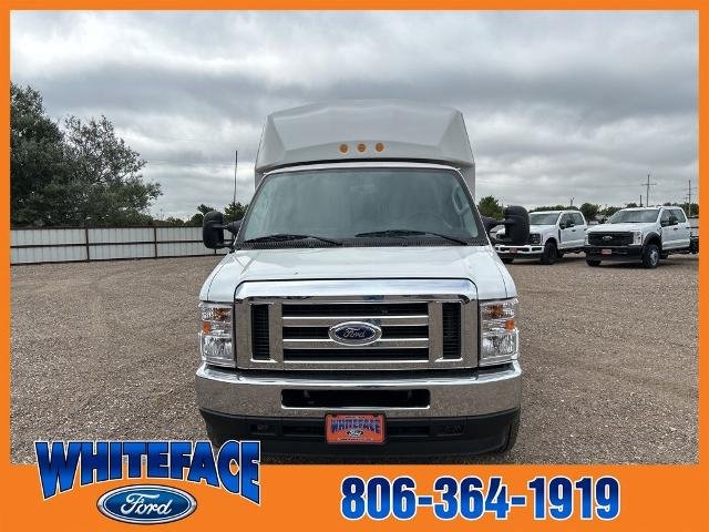 New 2025 Oxford White Ford Base image 50