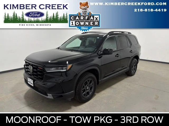 2025 Honda Pilot TrailSport AWD's photo
