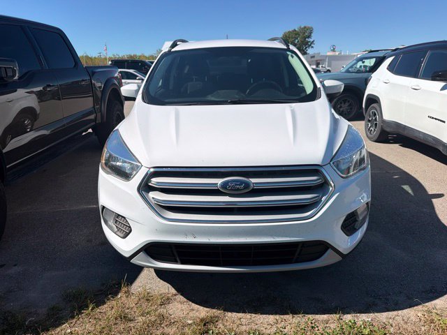 Used 2018 White Ford SE image 2