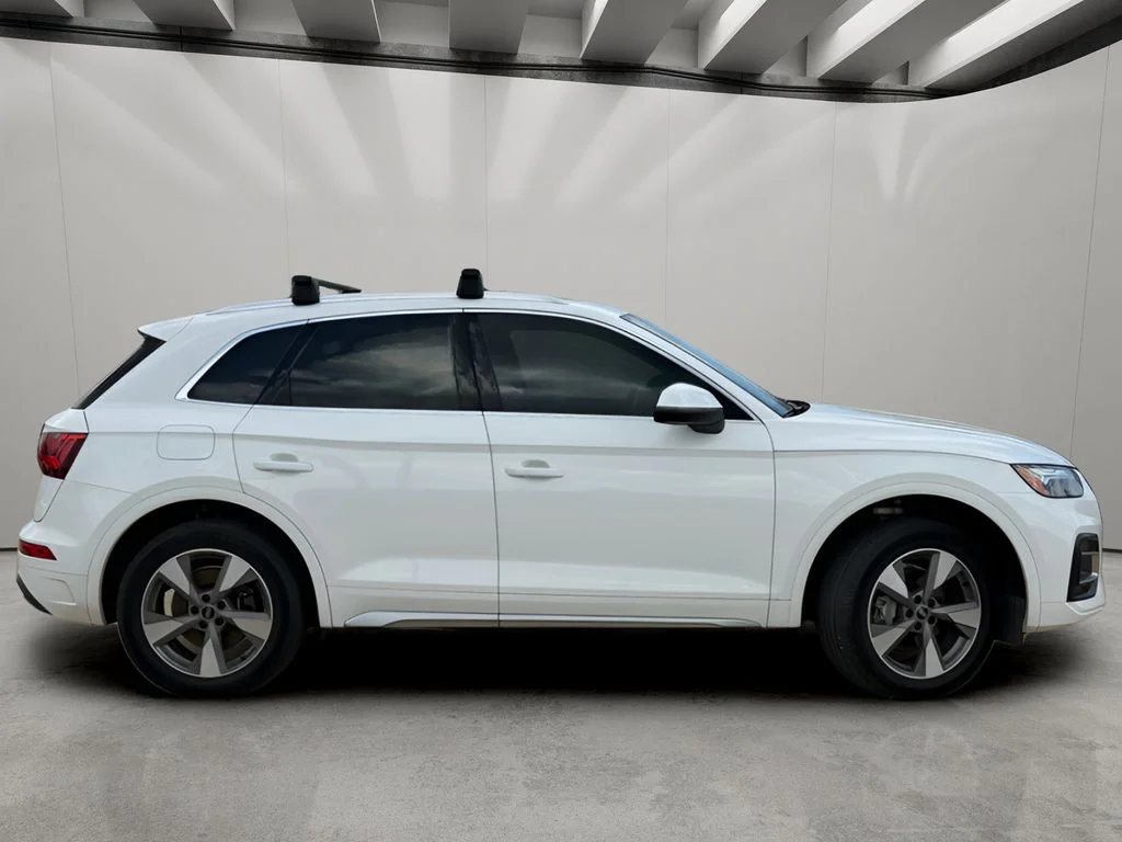 Used 2023 Ibis White Audi Premium Plus image 7