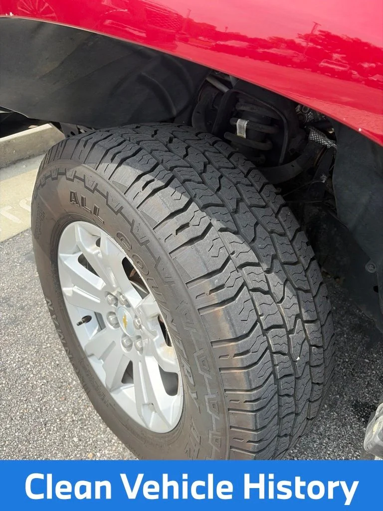 Used 2018 Red Chevrolet LT image 2
