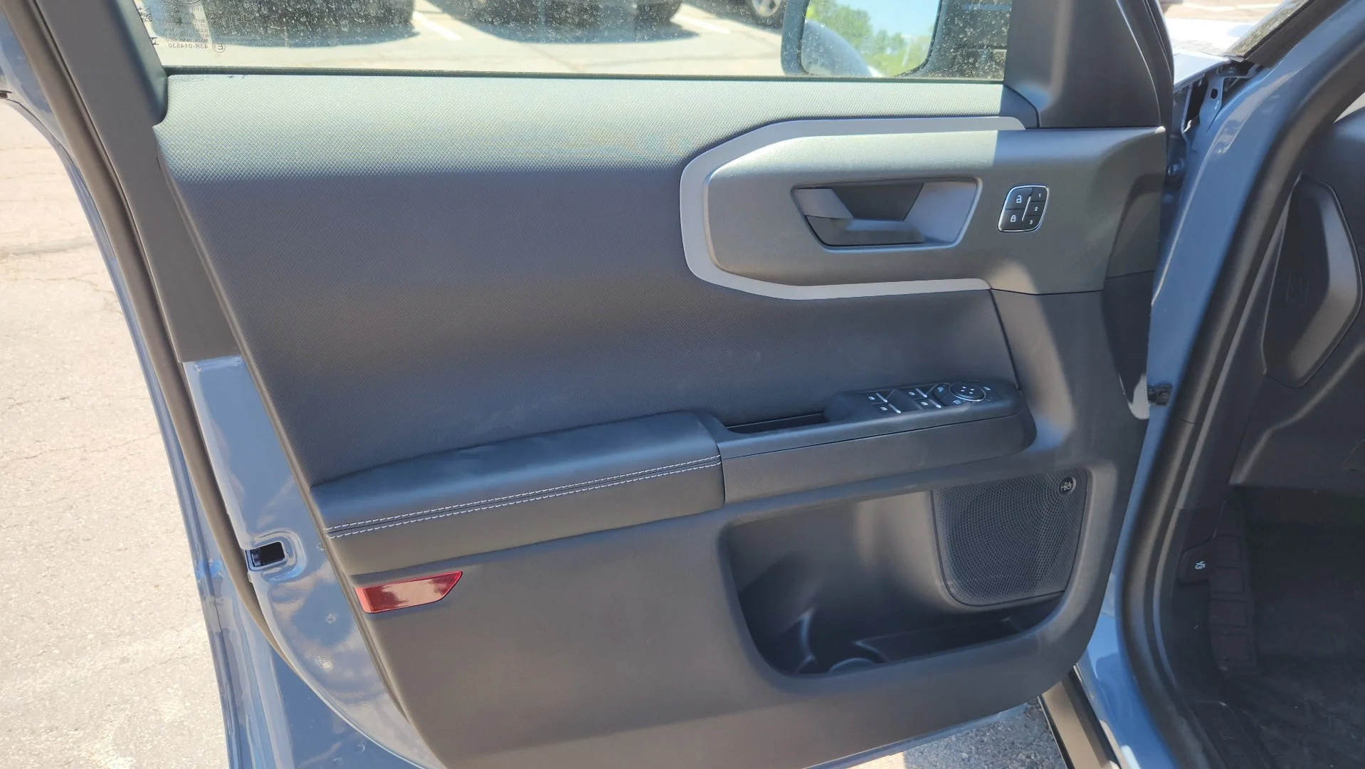 New 2026 Azure Gray Metallic Tri-Coat Ford Outer Banks image 12