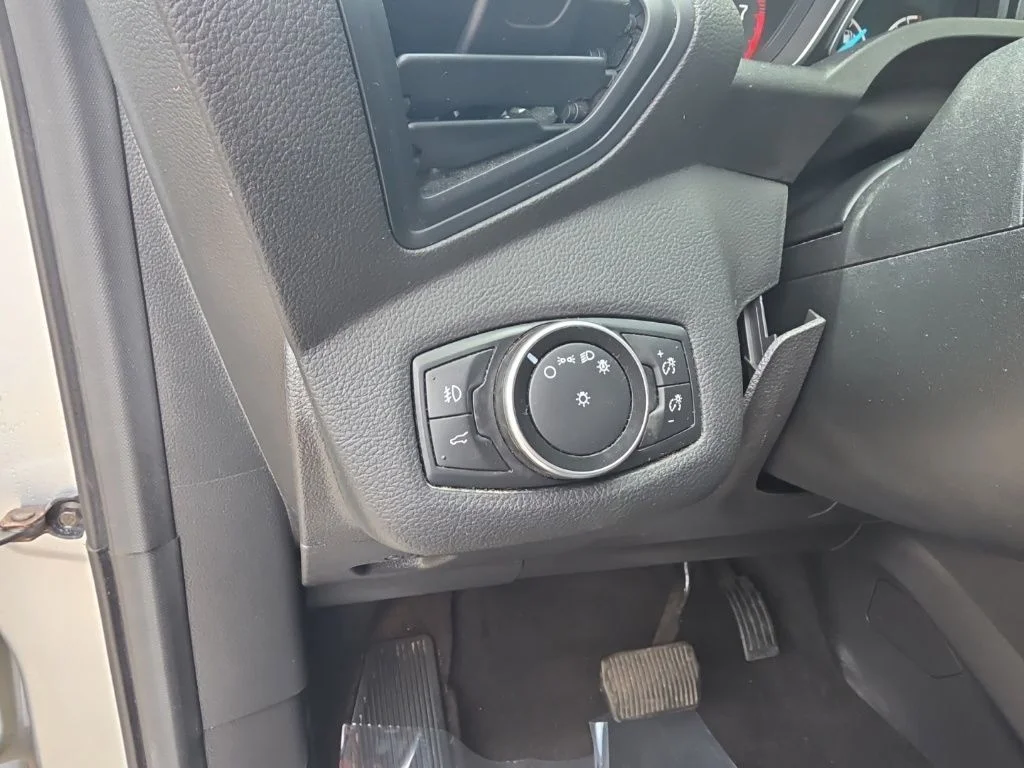 Certified Used 2018 Ingot Silver Ford SE image 14