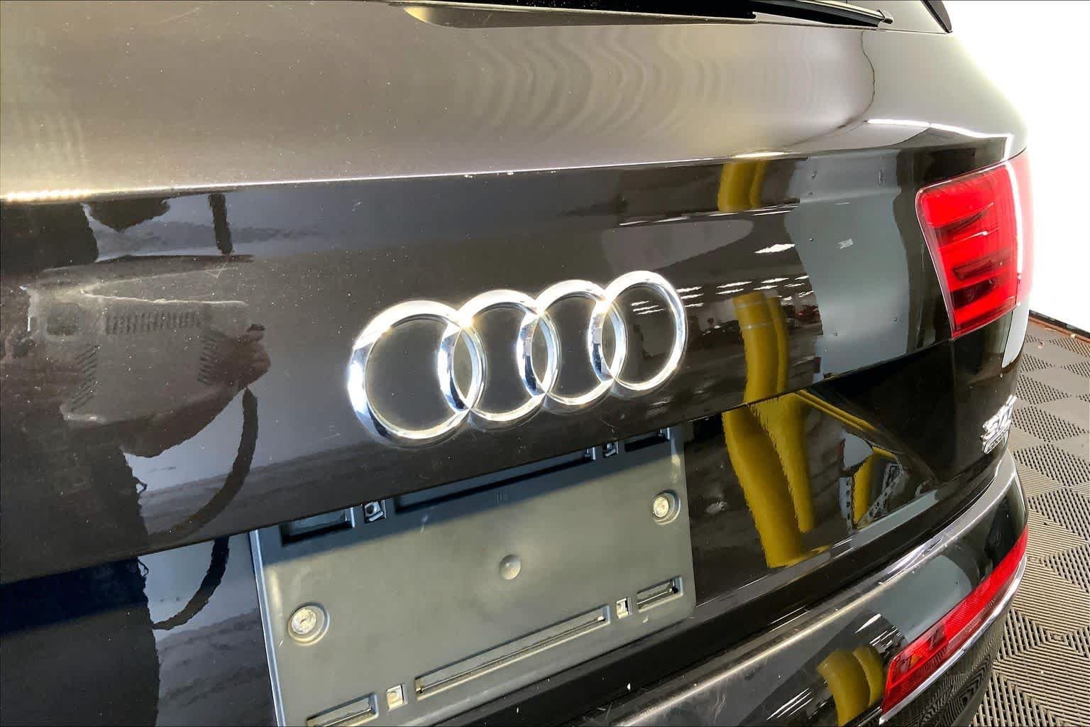 Used 2018 Orca Black Metallic Audi Prestige image 33
