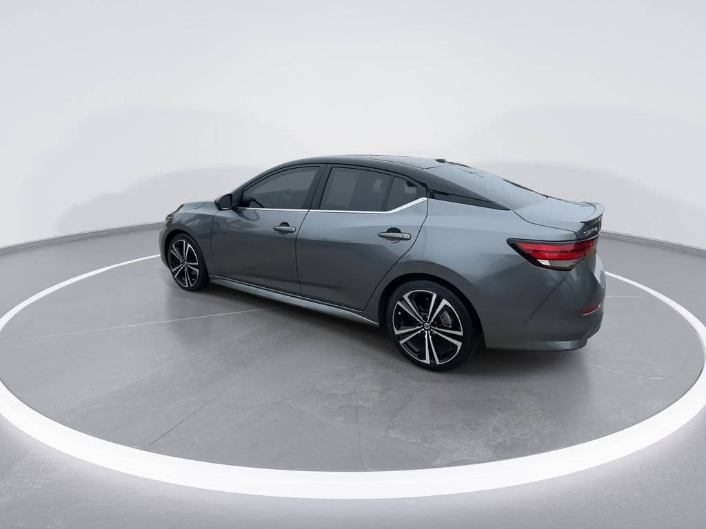 Used 2021 Gray Nissan SR image 6