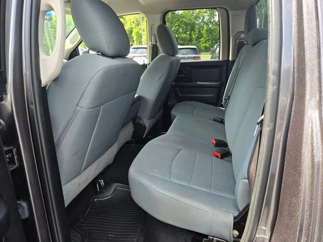 Used 2019 Gray Ram Express image 12