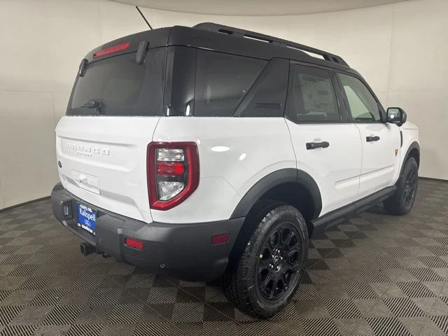 New 2025 Oxford White Ford Badlands image 3