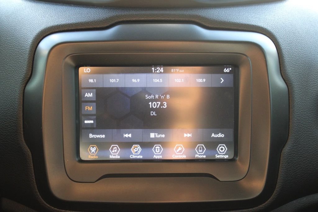 2018 Jeep Renegade Limited - Photo 21