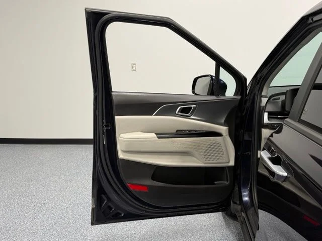 Used 2023 Blue Kia LX image 11