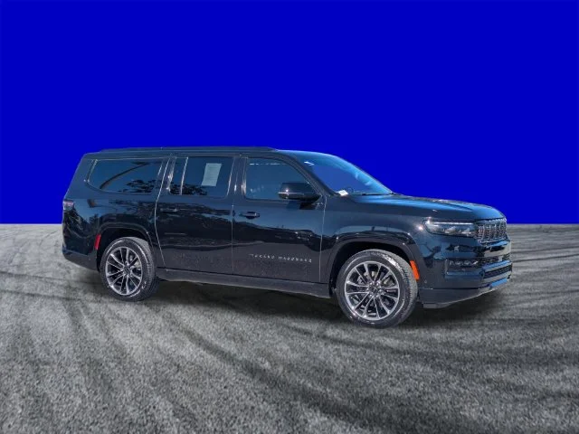 Certified Used 2025 Diamond Black Jeep Series III image 2