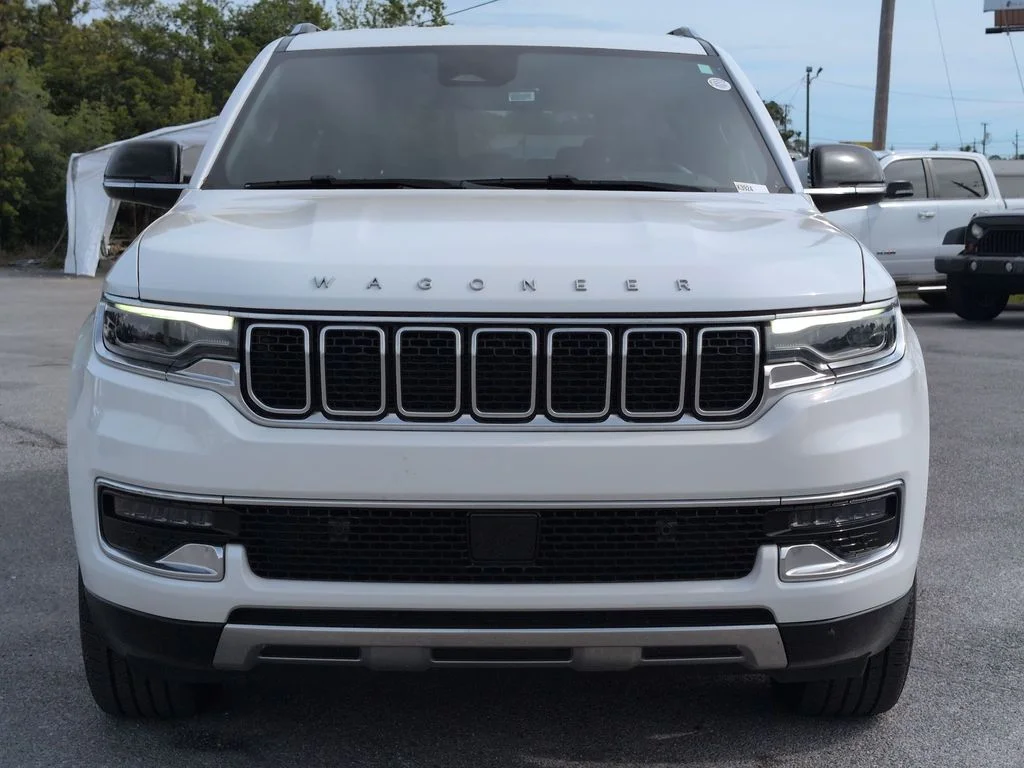 Used 2024 White Jeep Series III image 8