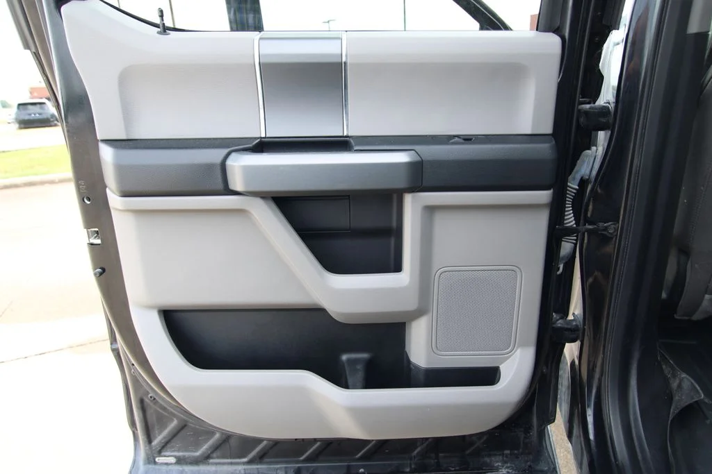 Used 2018 Black Ford XLT image 42