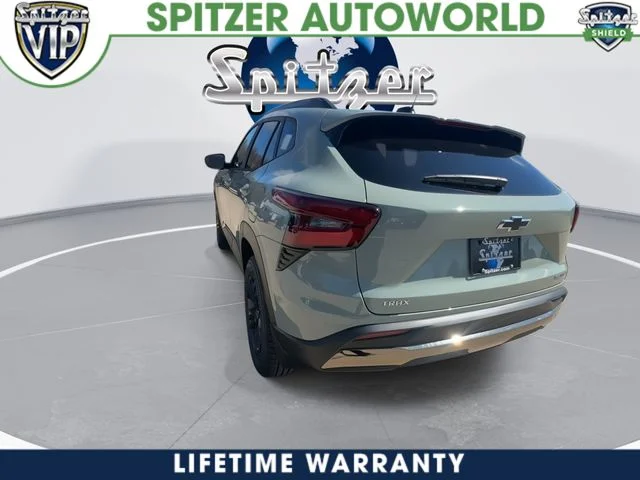 Used 2026 Green Chevrolet ACTIV image 8