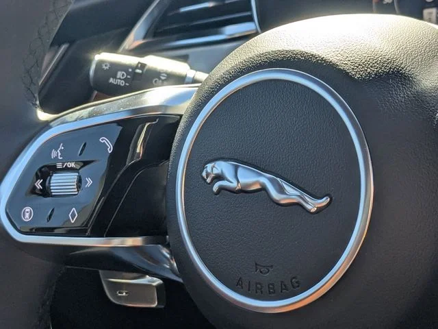 2026 Jaguar F-Pace R-Dynamic S - Photo 29