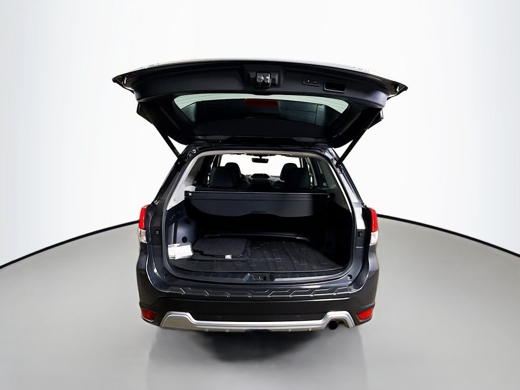 Used 2022 Magnetite Gray Metallic Subaru Touring image 26