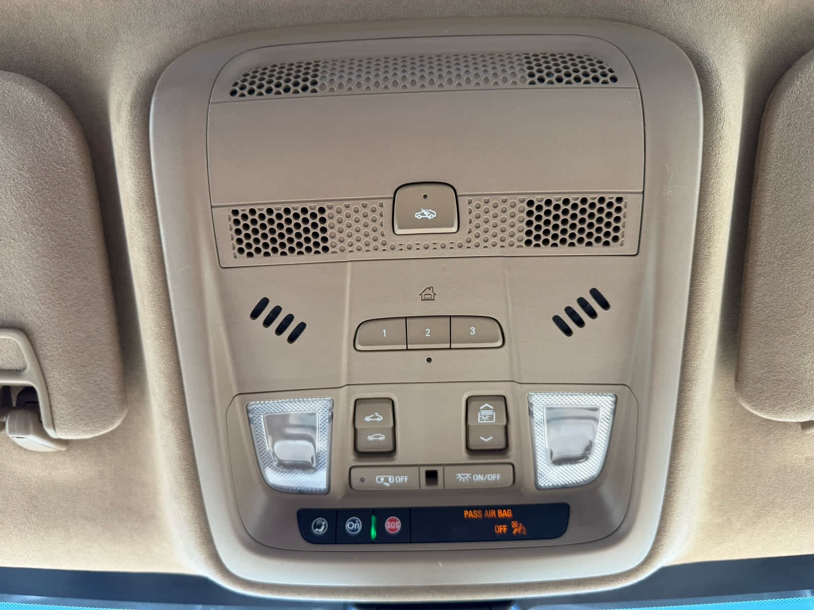 Used 2023 Crystal White Tricoat Cadillac FWD Premium Luxury image 21