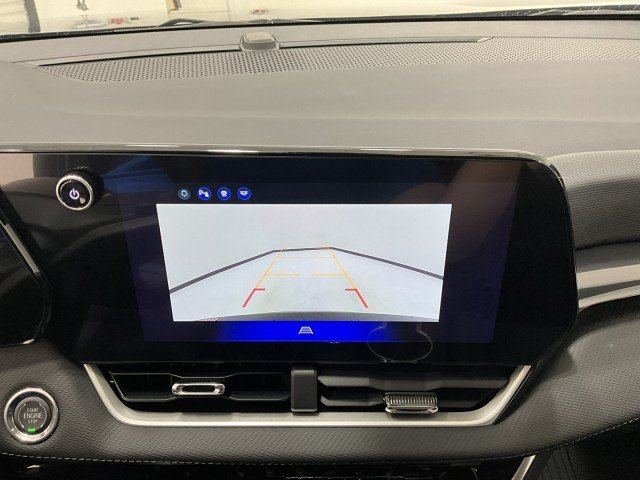 New 2027 Mosaic Black Metallic Chevrolet LT image 34