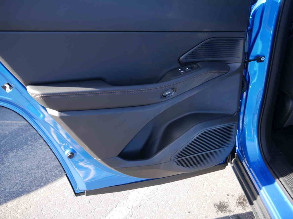 New 2026 Hydro Blue Pearlcoat Jeep Limited image 13