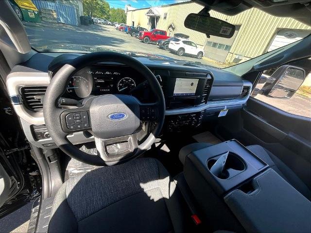 New 2026 Agate Black Metallic Ford F-250® XLT image 6