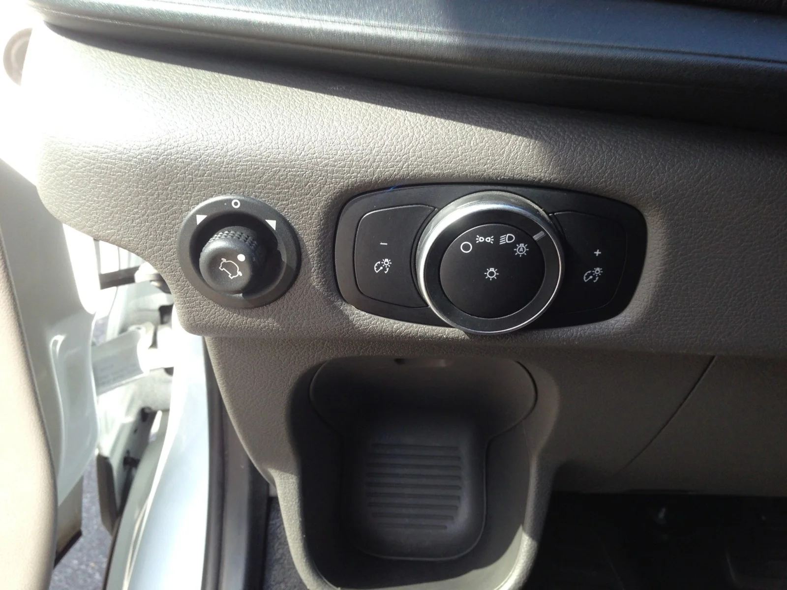 Used 2020 Oxford White Ford w/ rearCam image 62
