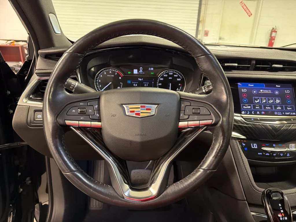 2023 Cadillac XT6 Premium Luxury - Photo 30