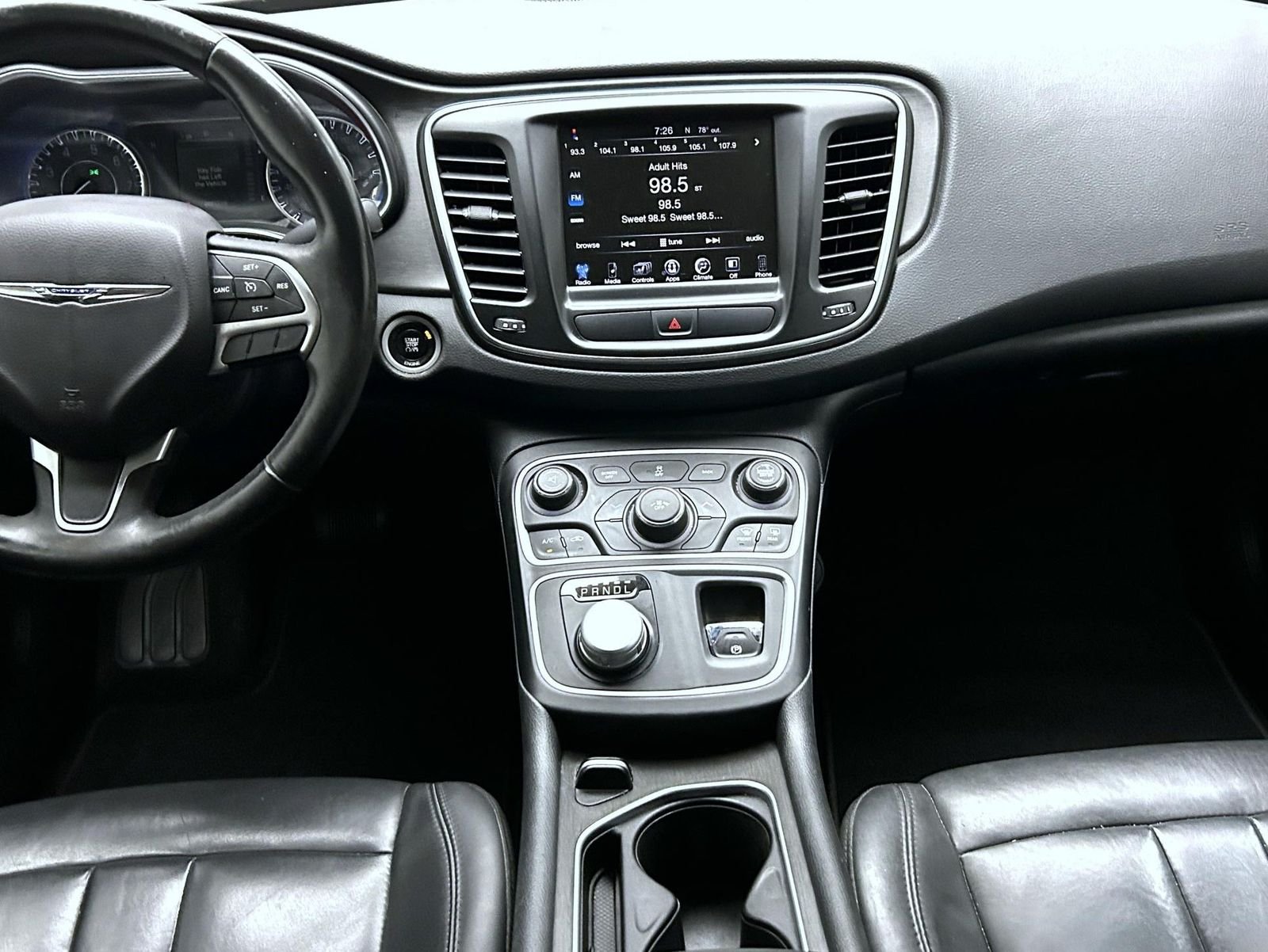 Used 2016 White Chrysler Limited image 13