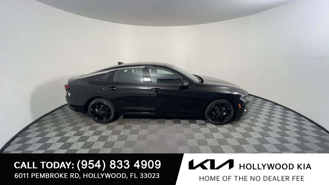 New 2026 Aurora Black Pearl Kia GT-Line FWD image 6