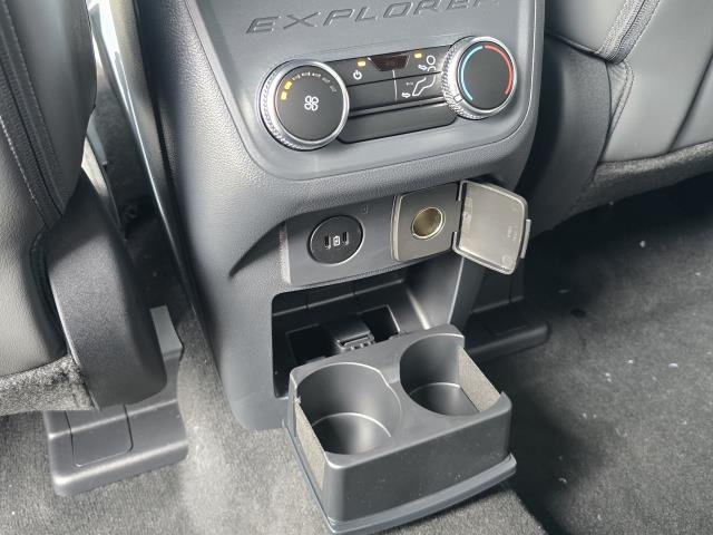 New 2027 Vapor Blue Metallic Ford Active image 23