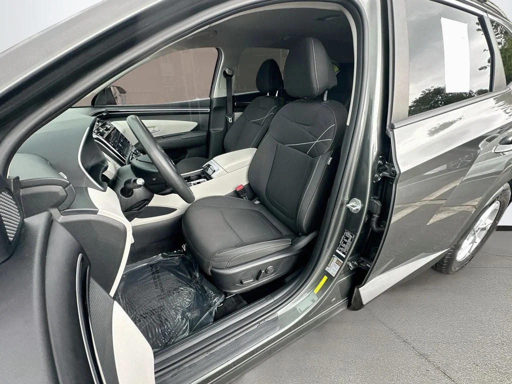Used 2022 Gray Hyundai SEL image 20
