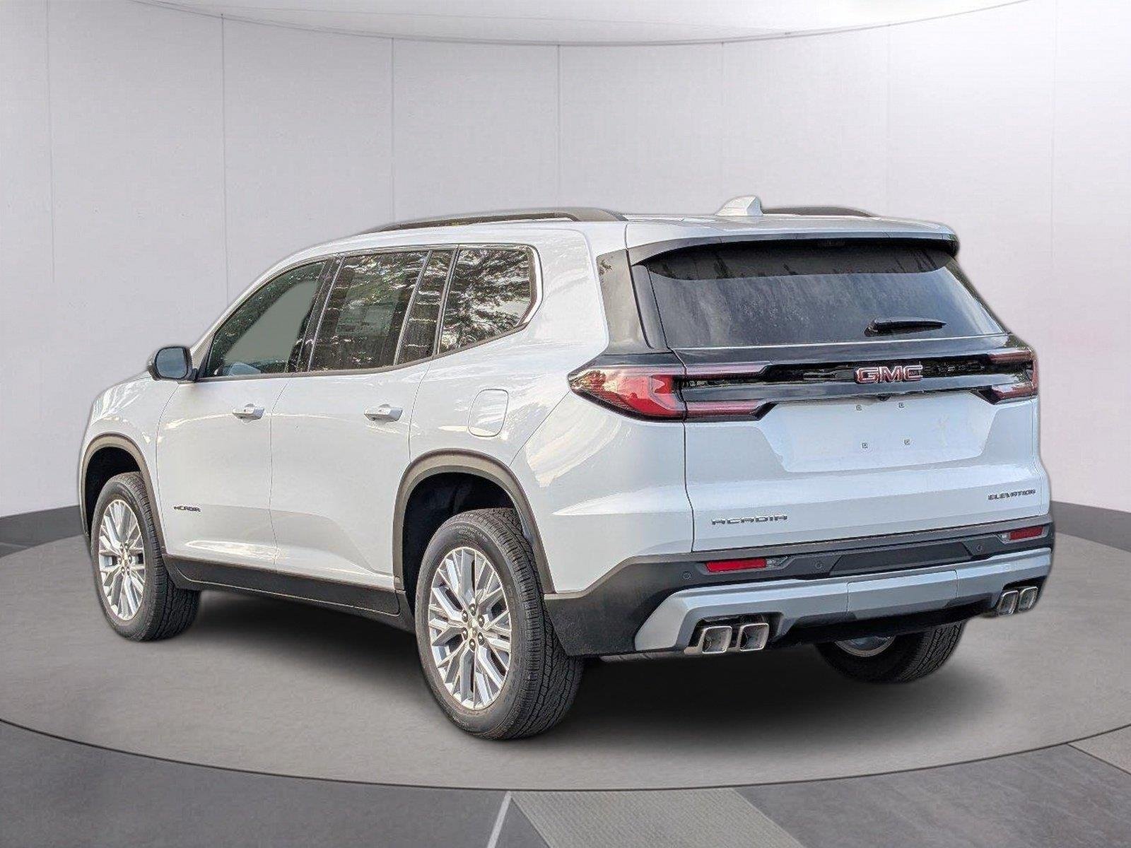 New 2027 Summit White GMC Elevation image 3
