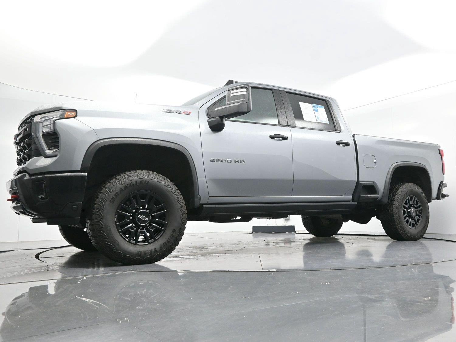 Used 2024 Sterling Gray Metallic Chevrolet ZR2 image 47