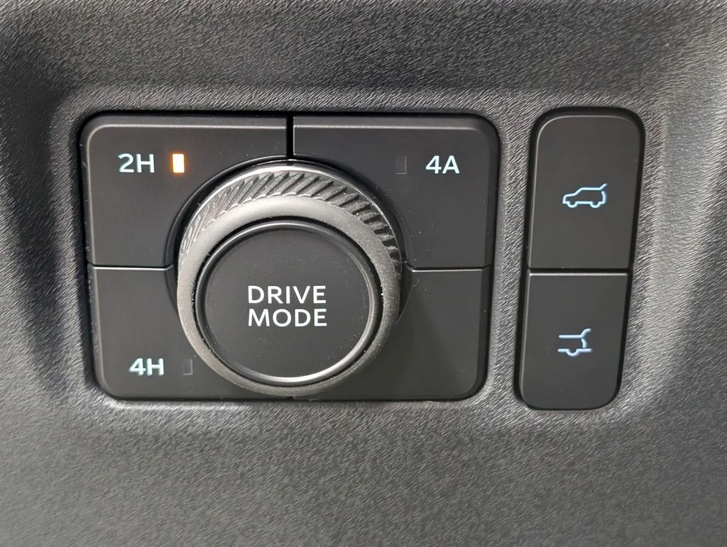 New 2027 Glacier Gray Metallic Tri-Coat Ford Active image 10