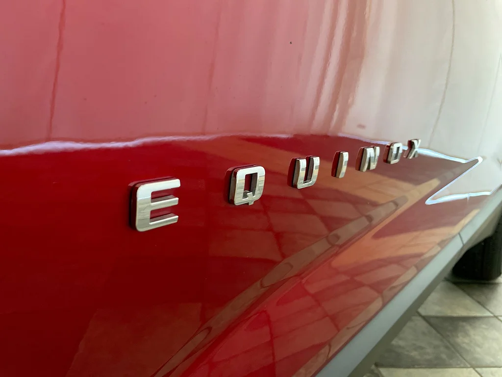Used 2026 Radiant Red Tintcoat Chevrolet LT image 31